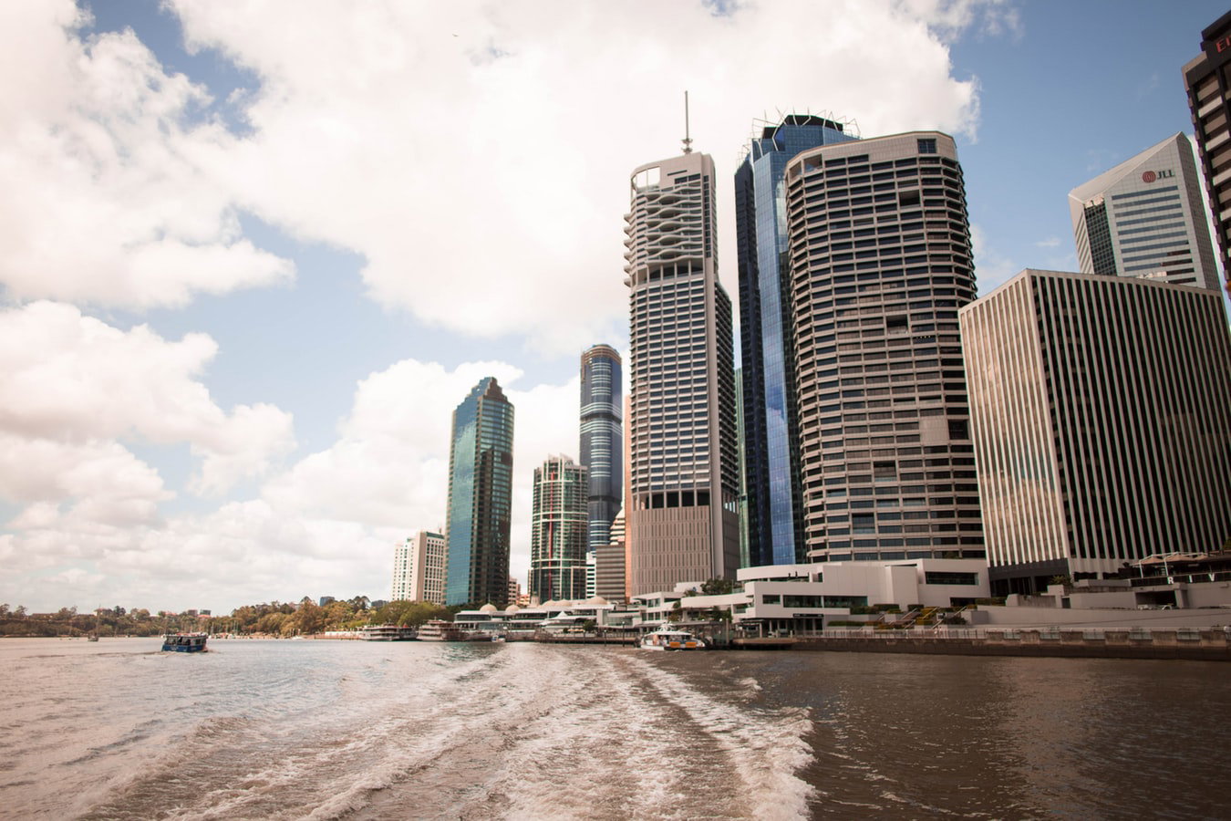 AUBNE - Brisbane, Queensland, Australia - Yoann Laheurte.jpg