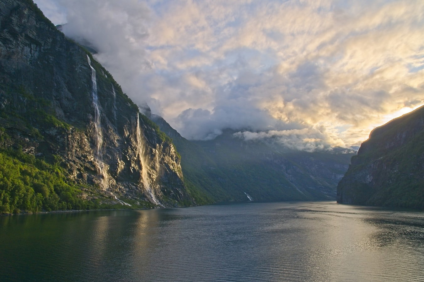 NOGNR - Geiranger, Norway Photo credit belongs to Marcel Painchaud.jpg
