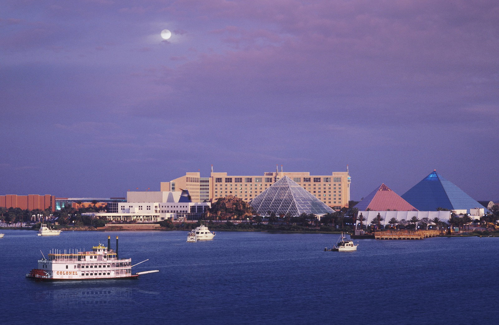 USGLS - Galveston - Moody Gardens - Galveston Convention & Visitors Bureau.jpg